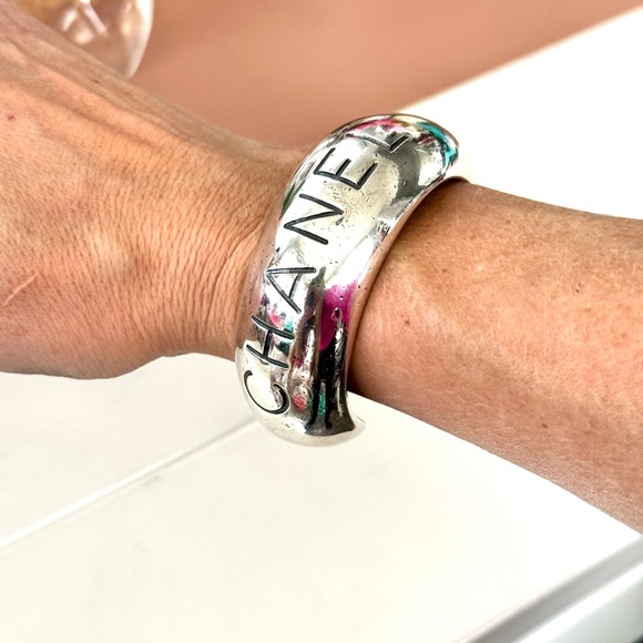 Chanel Silver Bracelet / Cuff - Picture 4 of 6